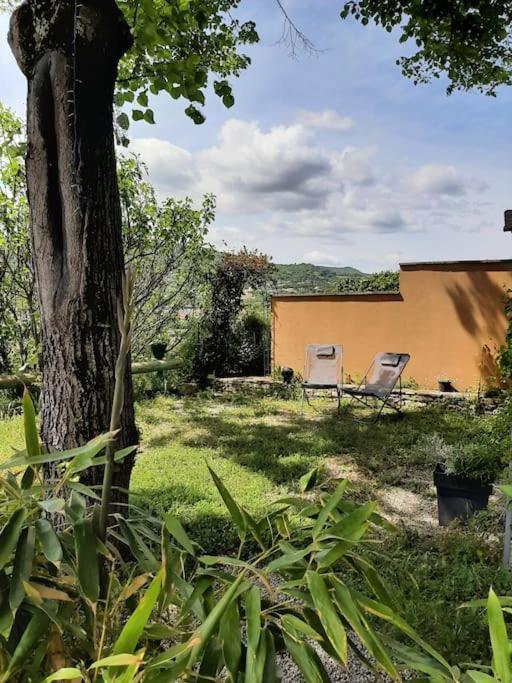 T.Belle Vue Panoramique Au Coeur Du Luberon 40M2 + Pergola . Jardin. P Lejlighed Apt Eksteriør billede